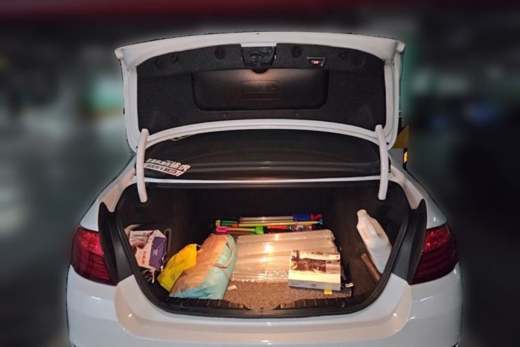 Used BMW 5 Series 2017 525Li Luxury Design Package Trunk