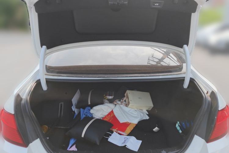 Used BMW 5 Series 2017 525Li Leading Model Trunk