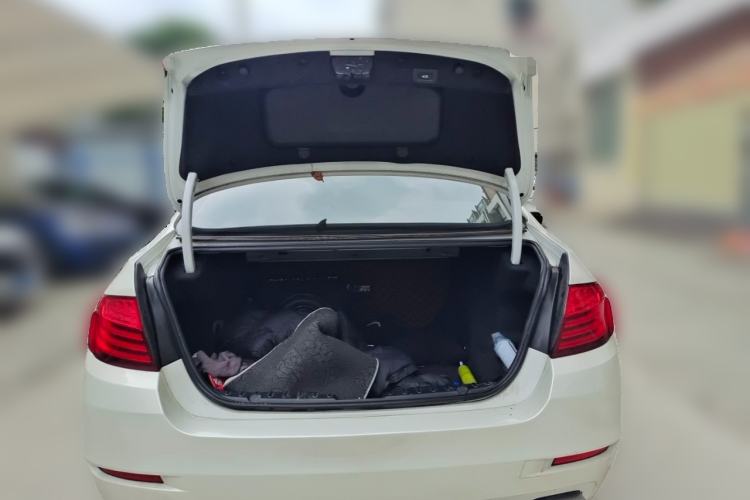 Used BMW 5 Series 2017 520Li Elegant Edition Trunk