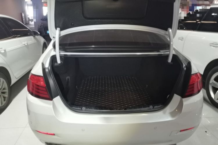 Used BMW 5 Series 2017 520Li Elegant Edition Trunk