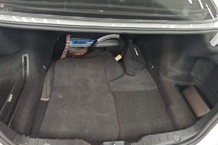 Used BMW 5 Series 2017 520Li Elegant Edition Trunk