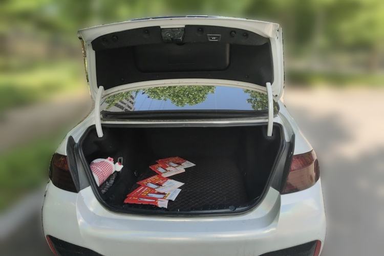 Used BMW 5 Series 2017 525Li Luxury Design Package Trunk