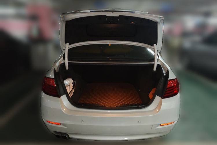 Used BMW 5 Series 2017 520Li Elegant Edition Trunk