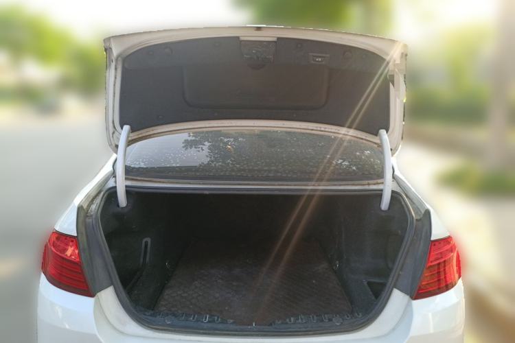 Used BMW 5 Series 2017 520Li Elegant Edition Trunk