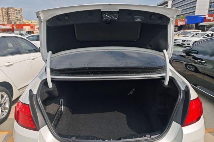 Used BMW 5 Series 2017 520Li Elegant Edition Trunk