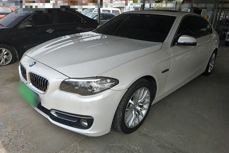 Used BMW 5 Series 2017 525Li Luxury Design Package Guazi used car, China used car export, Used car for sale, Used BMW cars, Cheapest cars for sale