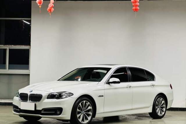 Used BMW 5 Series 2017 525Li Leading Model