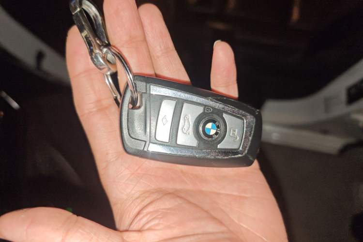 Used BMW 5 Series 2017 525Li Leading Model Vehicle Key