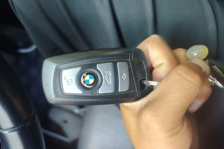 Used BMW 5 Series 2017 520Li Elegant Edition Vehicle Key