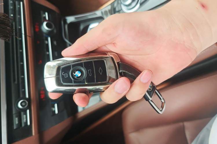 Used BMW 5 Series 2017 525Li Leading Model Vehicle Key