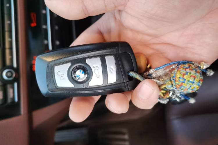 Used BMW 5 Series 2017 525Li Leading Model Vehicle Key
