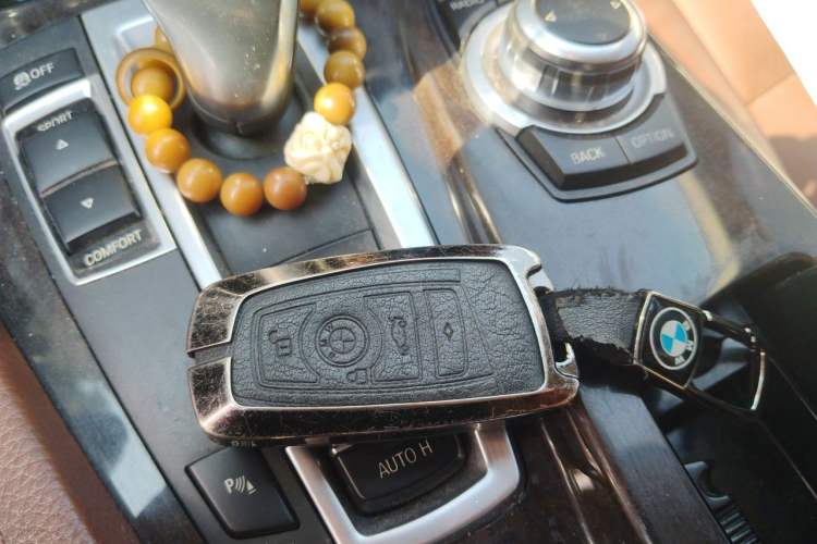 Used BMW 5 Series 2017 525Li Leading Model Vehicle Key