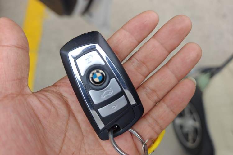Used BMW 5 Series 2017 525Li Luxury Design Package Vehicle Key