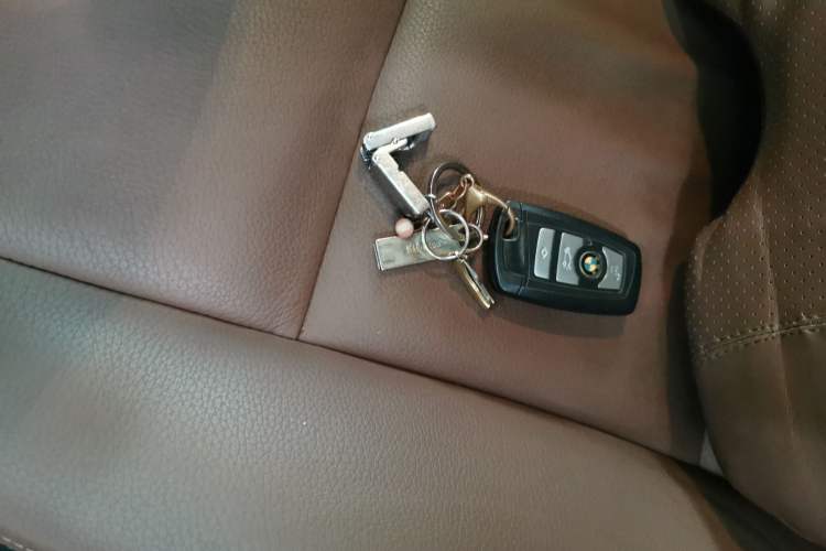 Used BMW 5 Series 2017 520Li Elegant Edition Vehicle Key