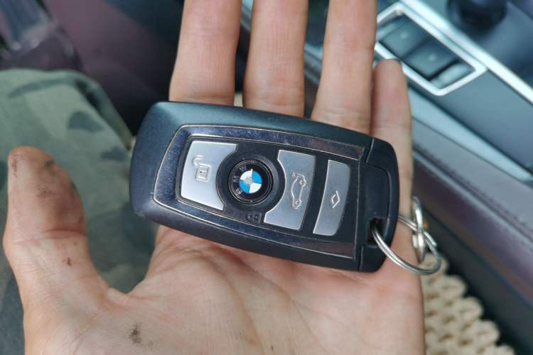 Used BMW 5 Series 2017 525Li Leading Model Vehicle Key