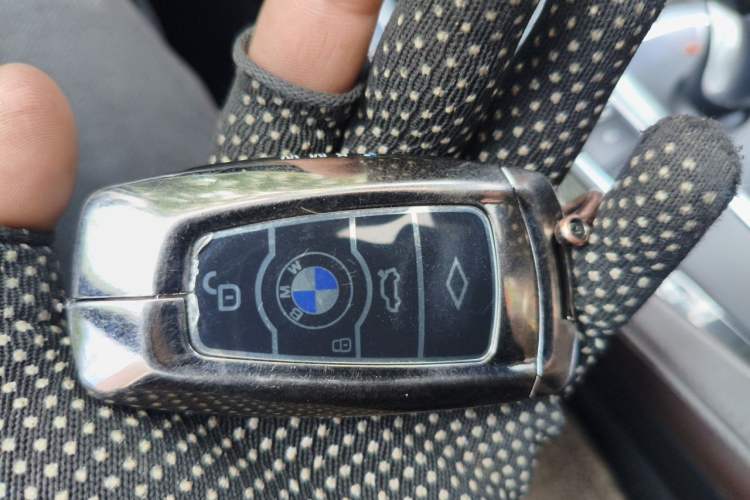 Used BMW 5 Series 2017 525Li Luxury Design Package Vehicle Key