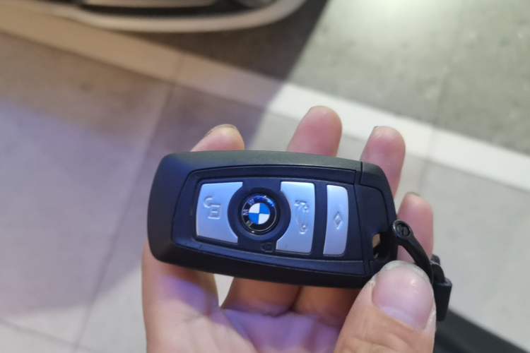 Used BMW 5 Series 2017 520Li Elegant Edition Vehicle Key