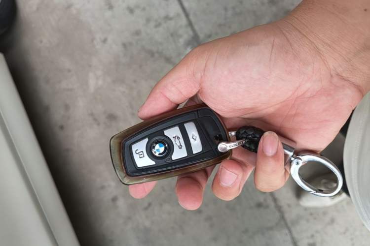 Used BMW 5 Series 2017 525Li Leading Model Vehicle Key