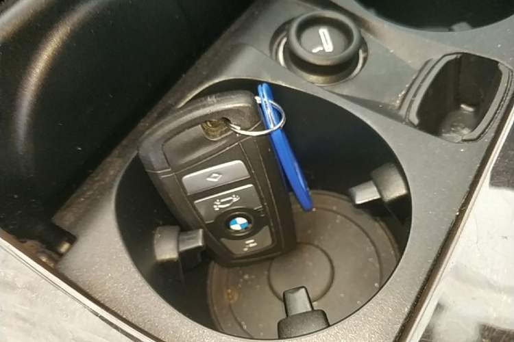 Used BMW 5 Series 2017 525Li Leading Model Vehicle Key
