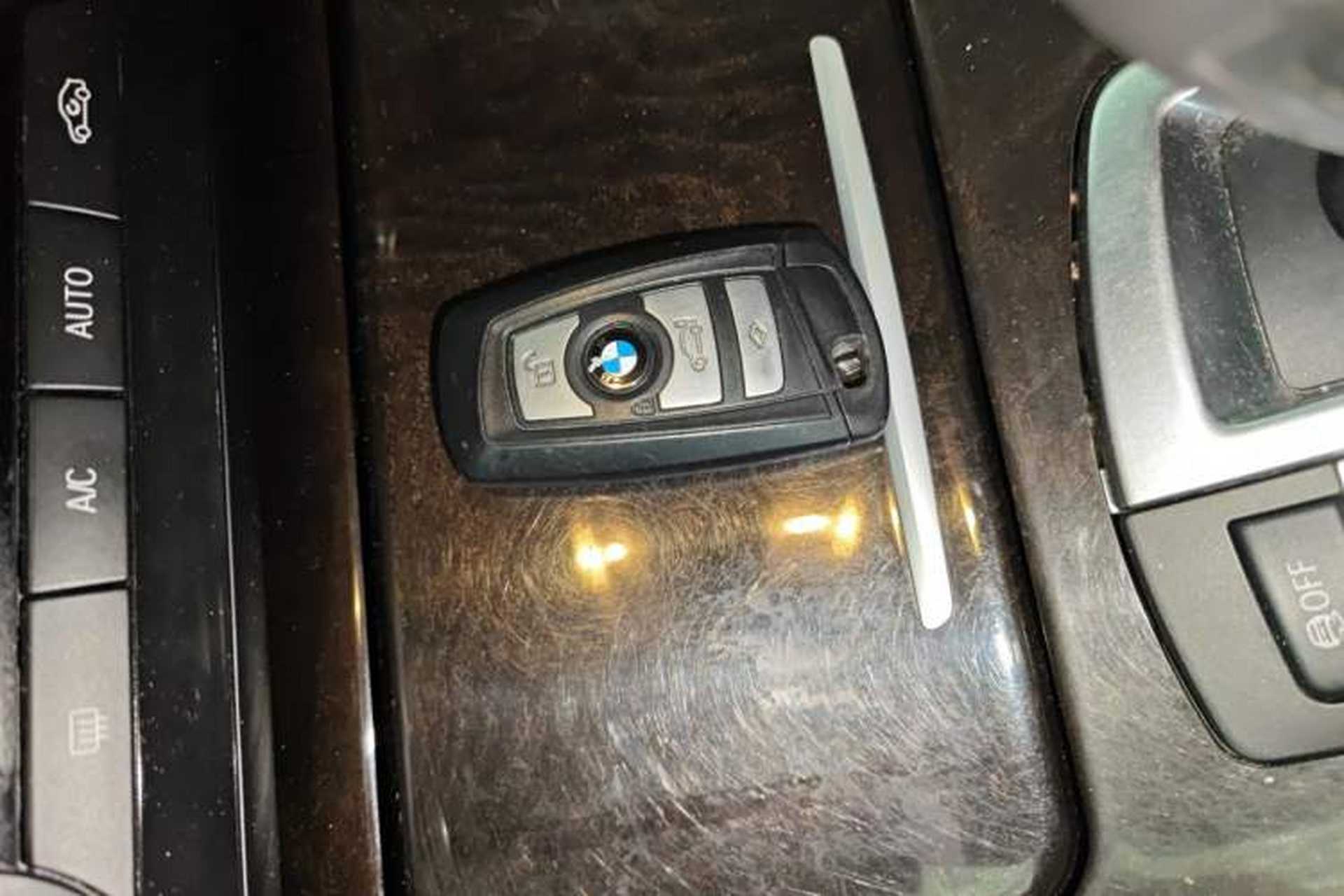 Used BMW 5 Series 2017 525Li Leading Model Vehicle Key