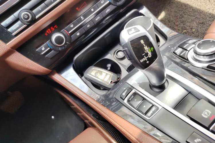 Used BMW 5 Series 2017 520Li Elegant Edition Vehicle Key