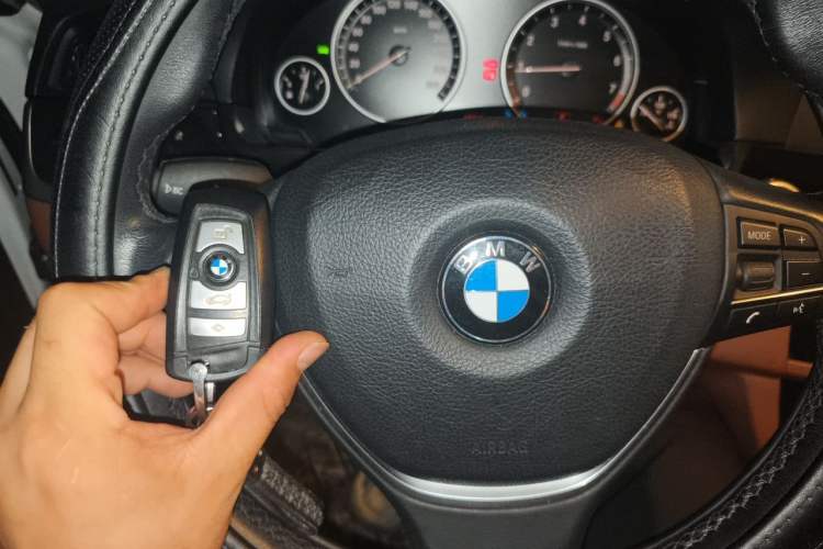 Used BMW 5 Series 2017 520Li Elegant Edition Vehicle Key