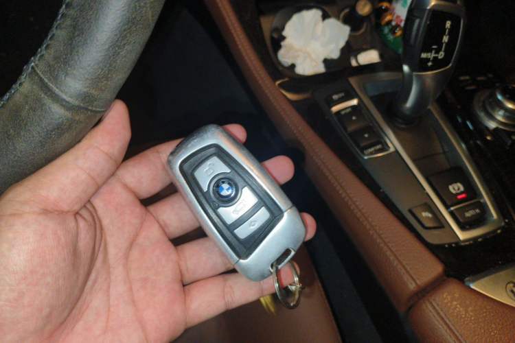 Used BMW 5 Series 2017 525Li Leading Model Vehicle Key
