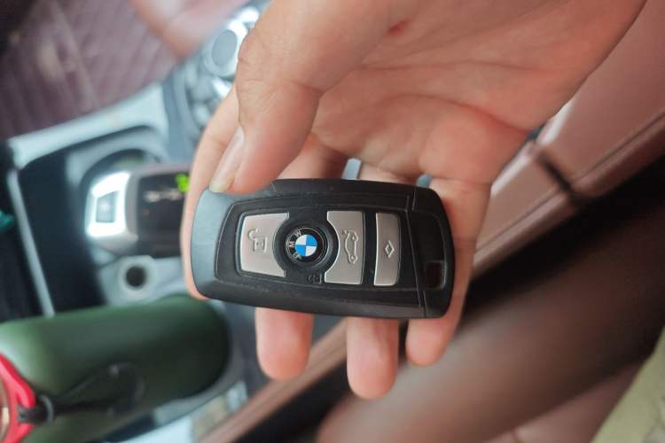 Used BMW 5 Series 2017 520Li Elegant Edition Vehicle Key