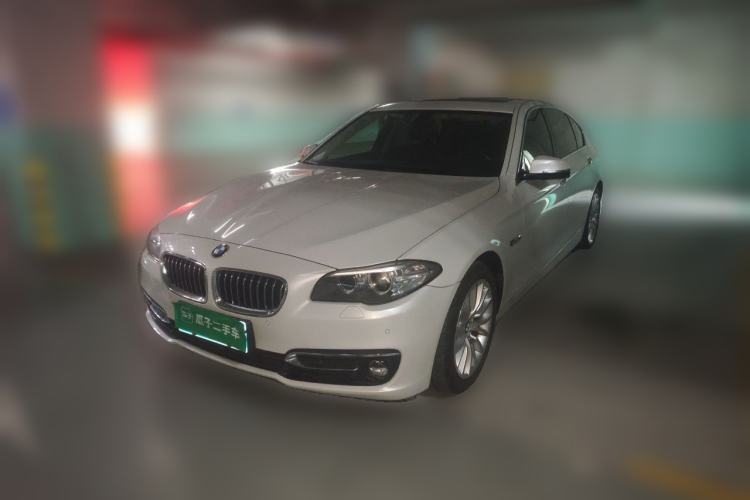 Used BMW 5 Series 2017 525Li Luxury Design Package Guazi used car, China used car export, Used car for sale, Used cars, Cheapest cars for sale