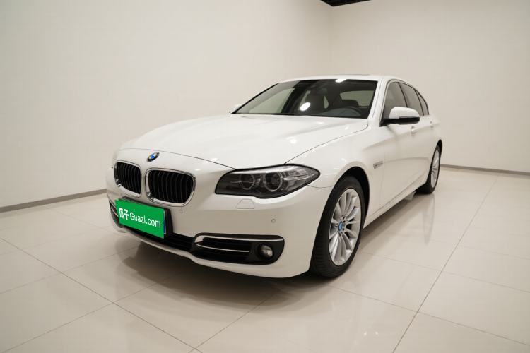 Used BMW 5 Series 2017 525Li Luxury Design Package Guazi used car, China used car export, Used car for sale, Used BMW cars, Cheapest cars for sale