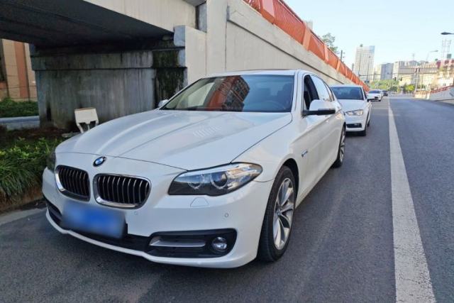 Used BMW 5 Series 2017 525Li Leading Model