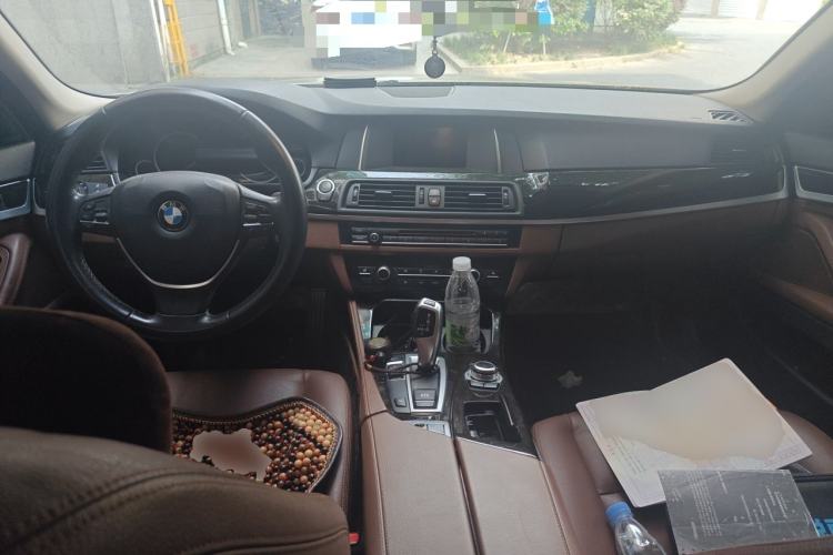 Used BMW 5 Series 2017 525Li Leading Model Center Console