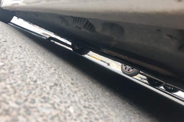 Used BMW 5 Series 2017 528Li xDrive Leading Model Chassis Front Right