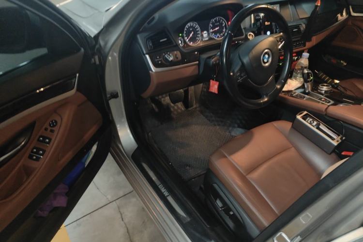 Used BMW 5 Series 2017 525Li Leading Model Driver Seat