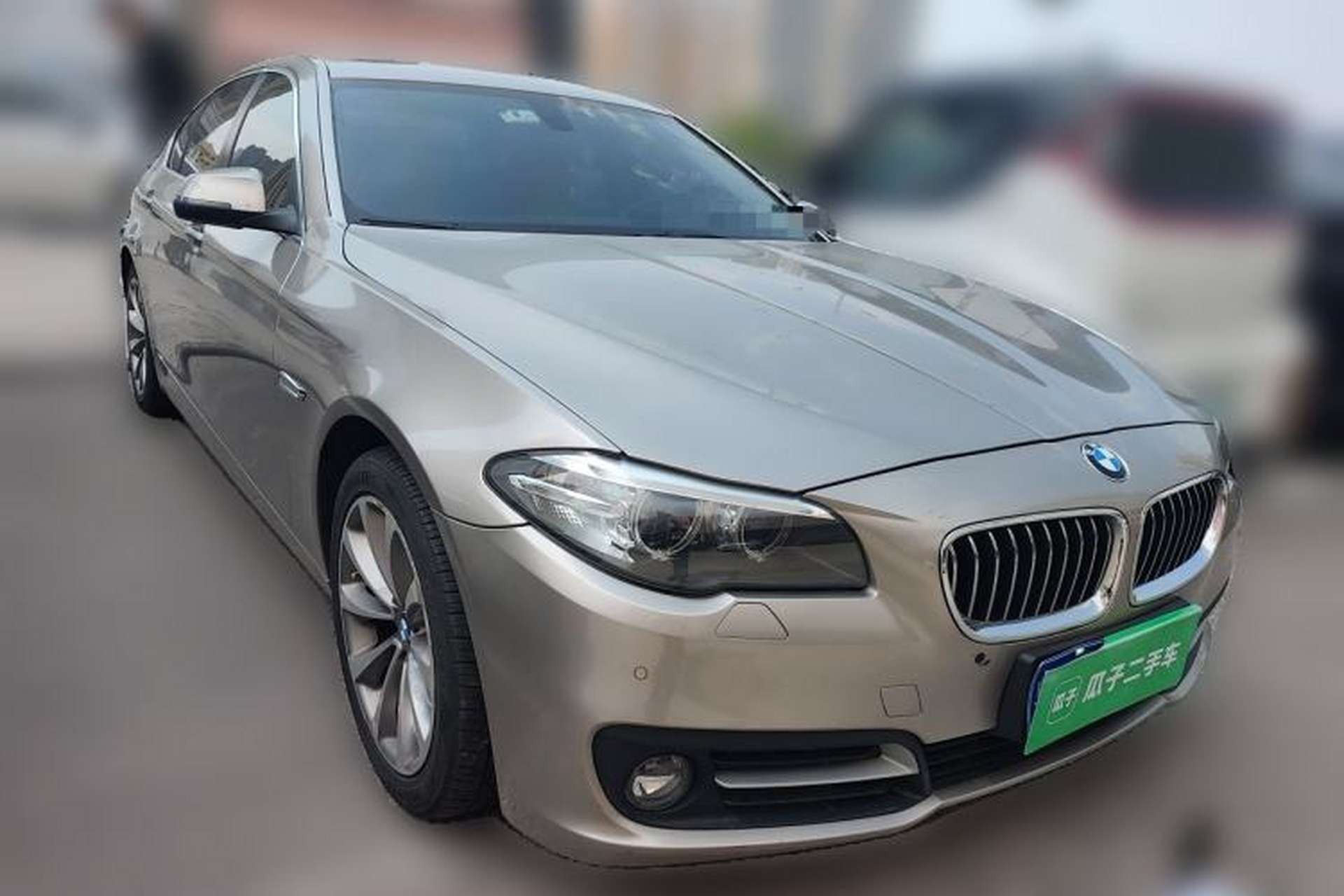 Used BMW 5 Series 2017 528Li xDrive Leading Model Front Right 45 Deg