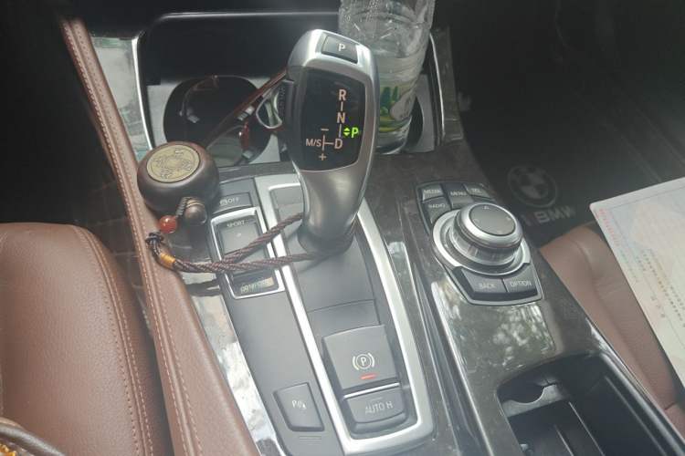 Used BMW 5 Series 2017 525Li Leading Model Gear Lever