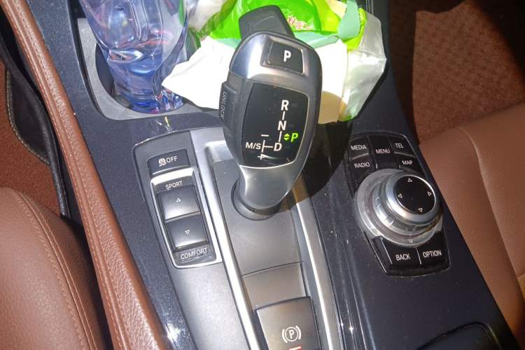 Used BMW 5 Series 2017 520Li Elegant Edition Gear Lever