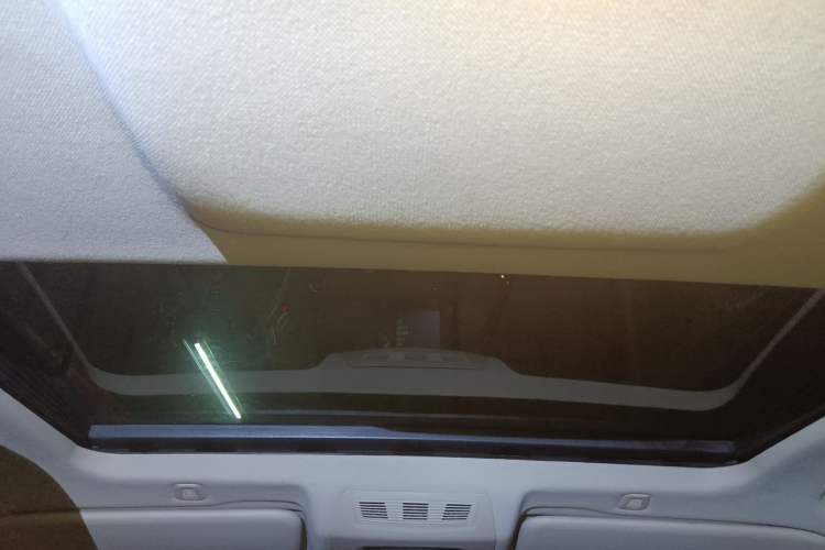 Used BMW 5 Series 2017 520Li Elegant Edition Headliner