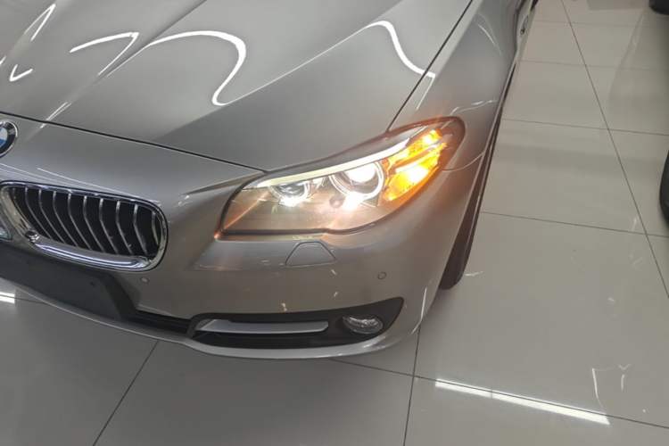 Used BMW 5 Series 2017 520Li Elegant Edition Left Front Headlight