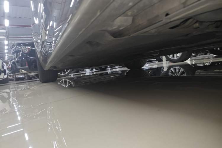 Used BMW 5 Series 2017 520Li Elegant Edition Left Side Sill