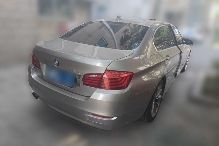Used BMW 5 Series 2017 525Li Leading Model Rear Right 45 Deg