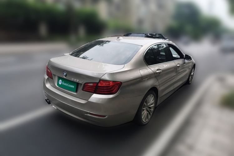 Used BMW 5 Series 2017 525Li Luxury Design Package Rear Right 45 Deg