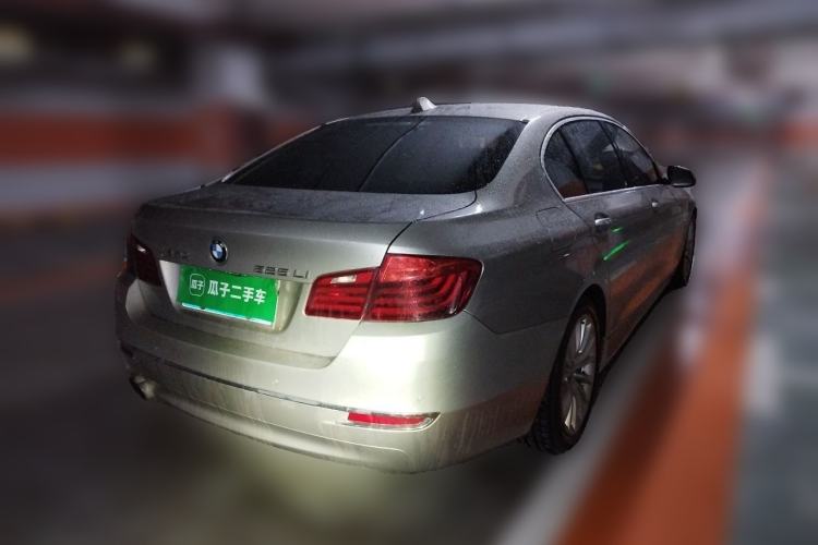 Used BMW 5 Series 2017 525Li Luxury Design Package Rear Right 45 Deg
