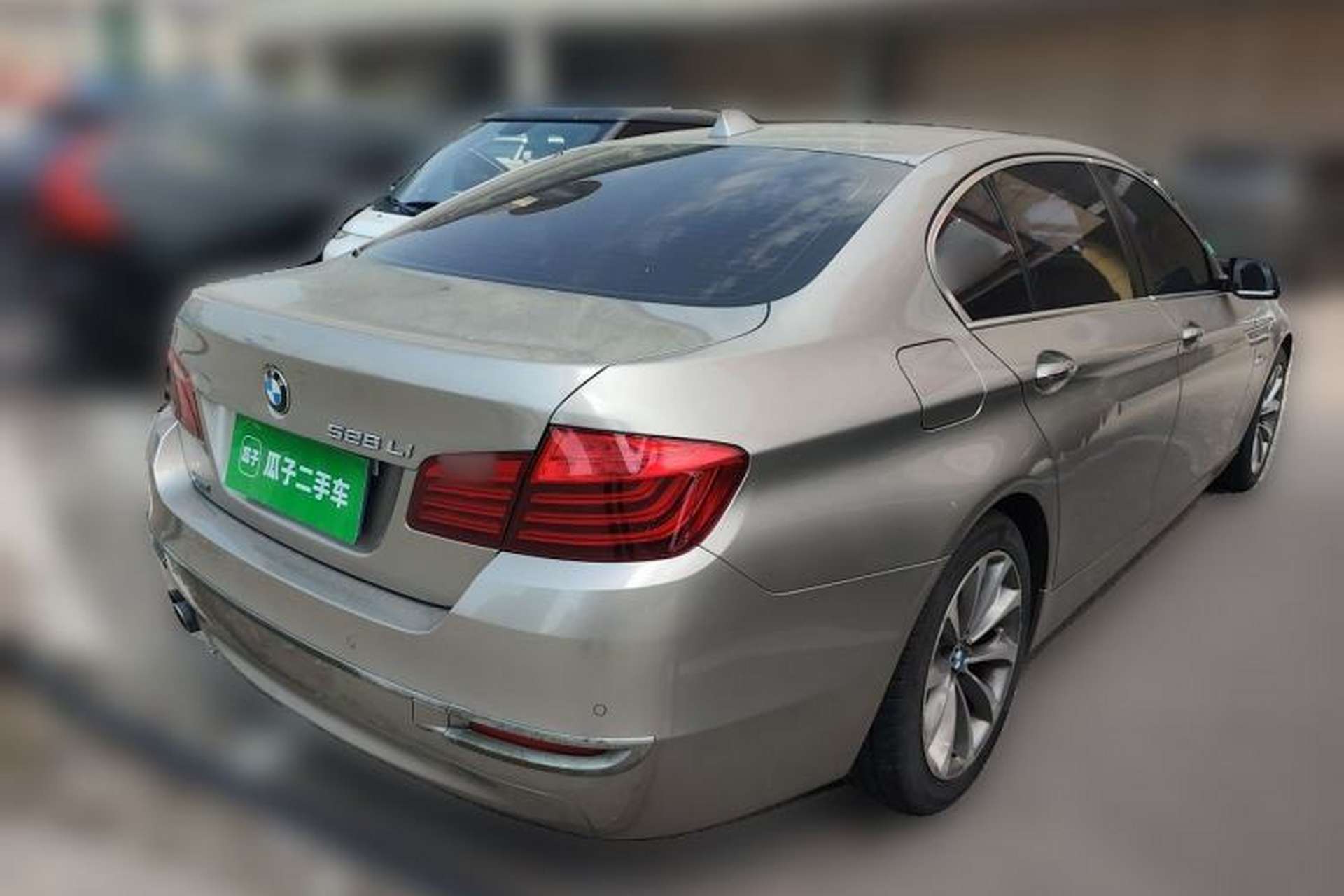 Used BMW 5 Series 2017 528Li xDrive Leading Model Rear Right 45 Deg