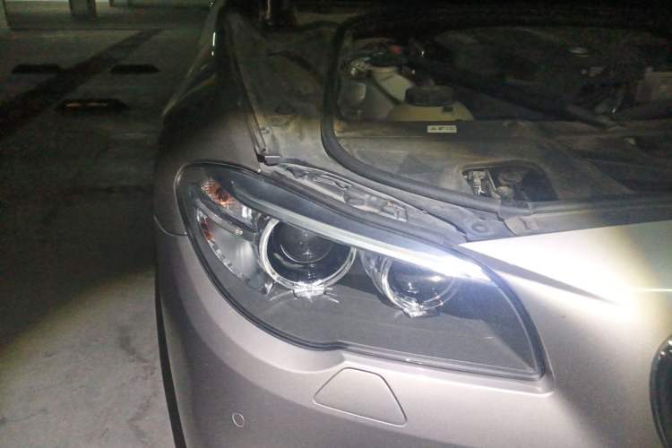 Used BMW 5 Series 2017 525Li Leading Model Right Front Headlight