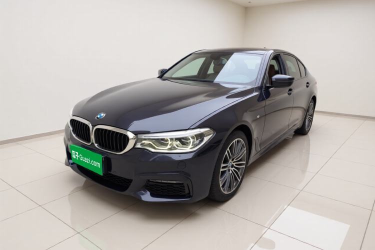 Used BMW 5 Series 2018 Restyled 530Li Luxury Edition M Sport Package Guazi used car, China used car export, Used car for sale, Used BMW cars, Cheapest cars for sale