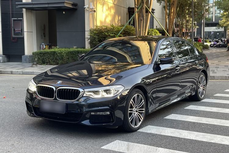 Used BMW 5 Series 2018 Restyled 530Li Luxury Edition M Sport Package Guazi used car, China used car export, Used car for sale, Used cars, Cheapest cars for sale