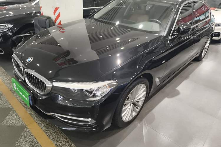 Used BMW 5 Series 2018 530Li xDrive Luxury Package Guazi used car, China used car export, Used car for sale, Used  cars, Cheapest cars for sale