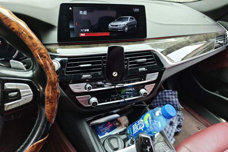 Used BMW 5 Series 2018 530Li Leading Model M Sport Package Audio And AC Panel
