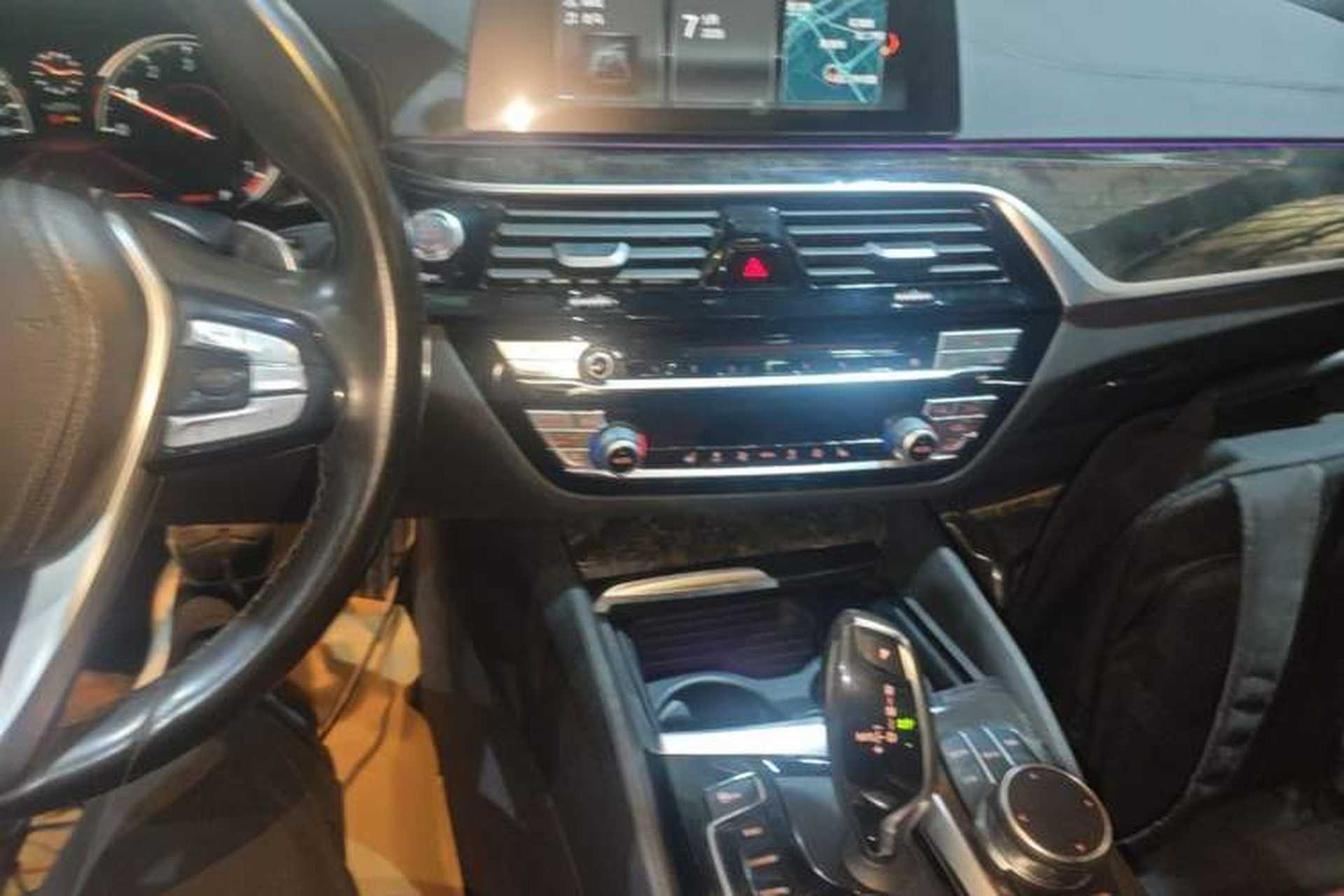 Used BMW 5 Series 2018 Restyled 530Li Leading Edition M Sport Package Audio And AC Panel